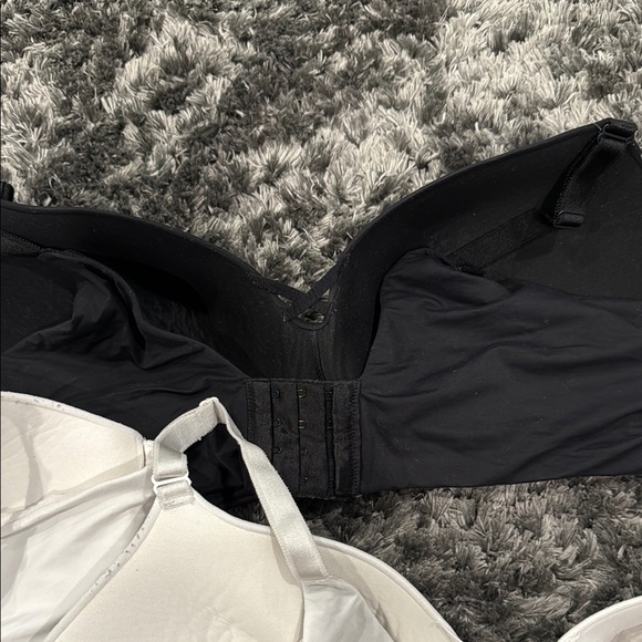 Torrid Black and White Full-Coverage Bras with Adjustable Straps - Picture 9 of 10